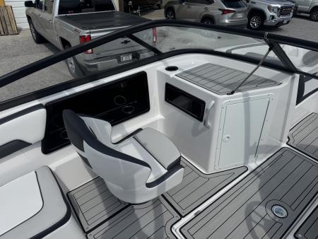 New 2026 Yamaha Boats 195 S Jet Boat