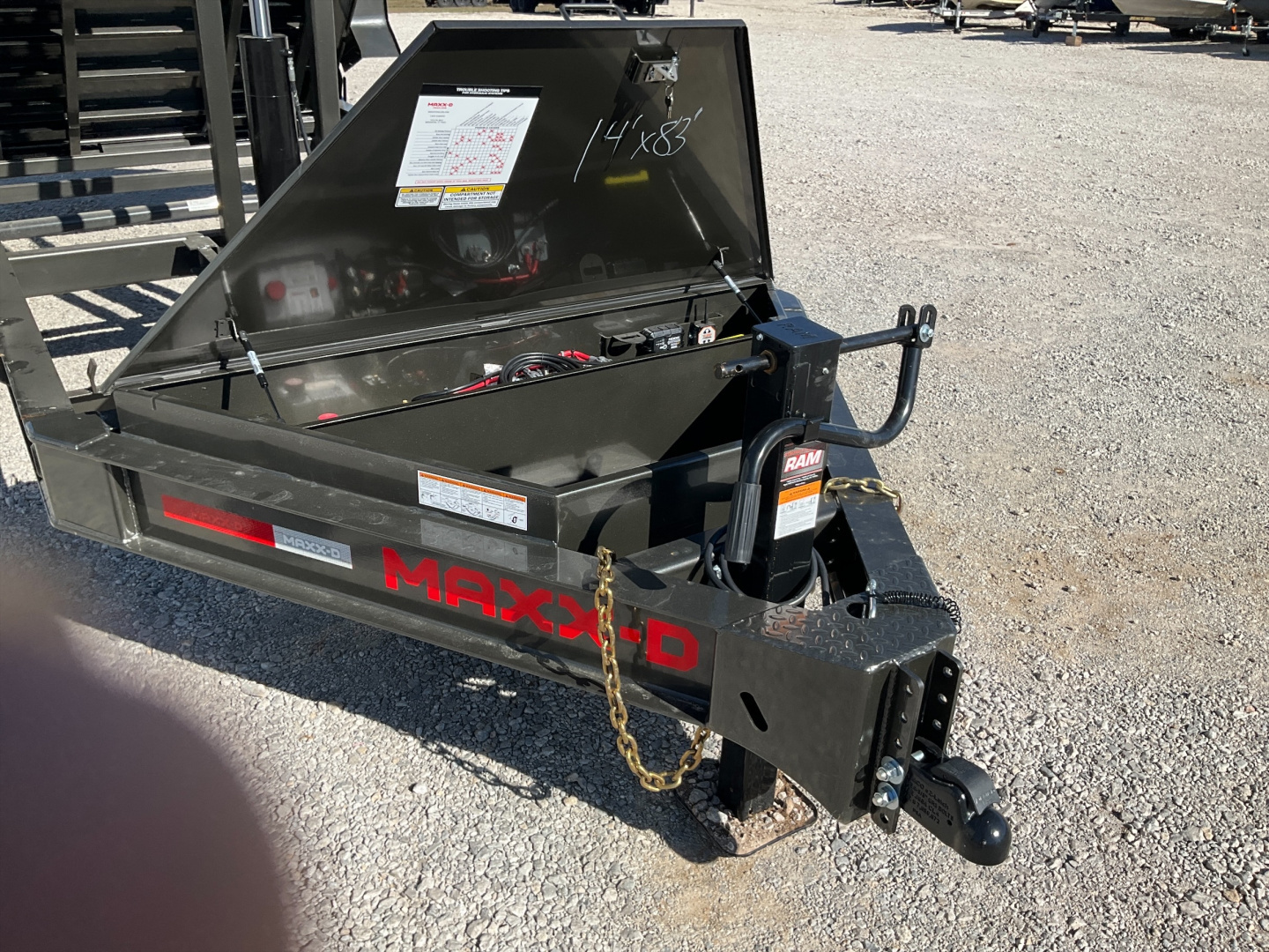 New 2026 MAXX-D 83”x14’ BP Dump w/ 24” Sides – DJX