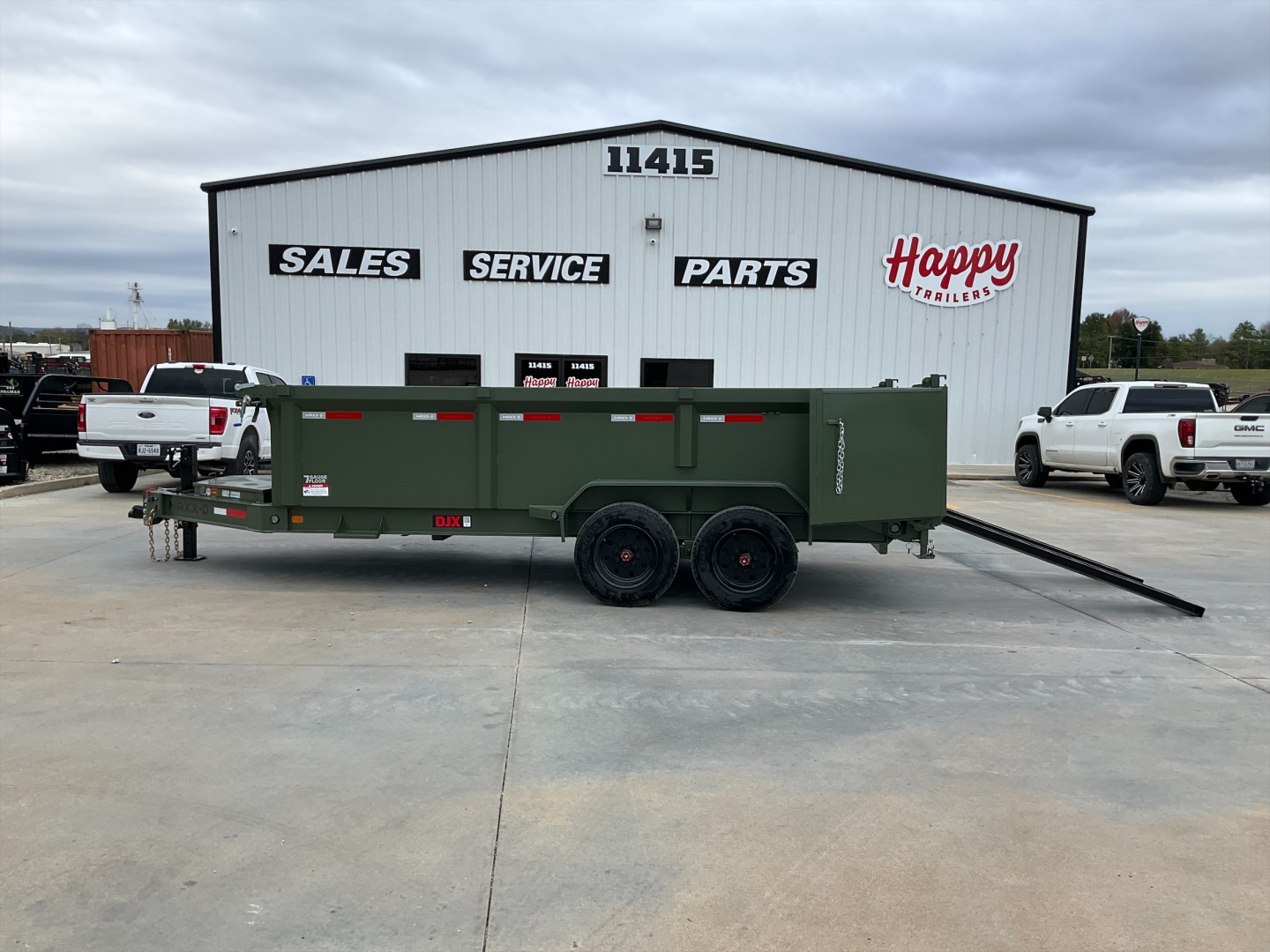 New 2026 MAXX-D 83”x16’ BP Dump w/ 36” Sides – DJX