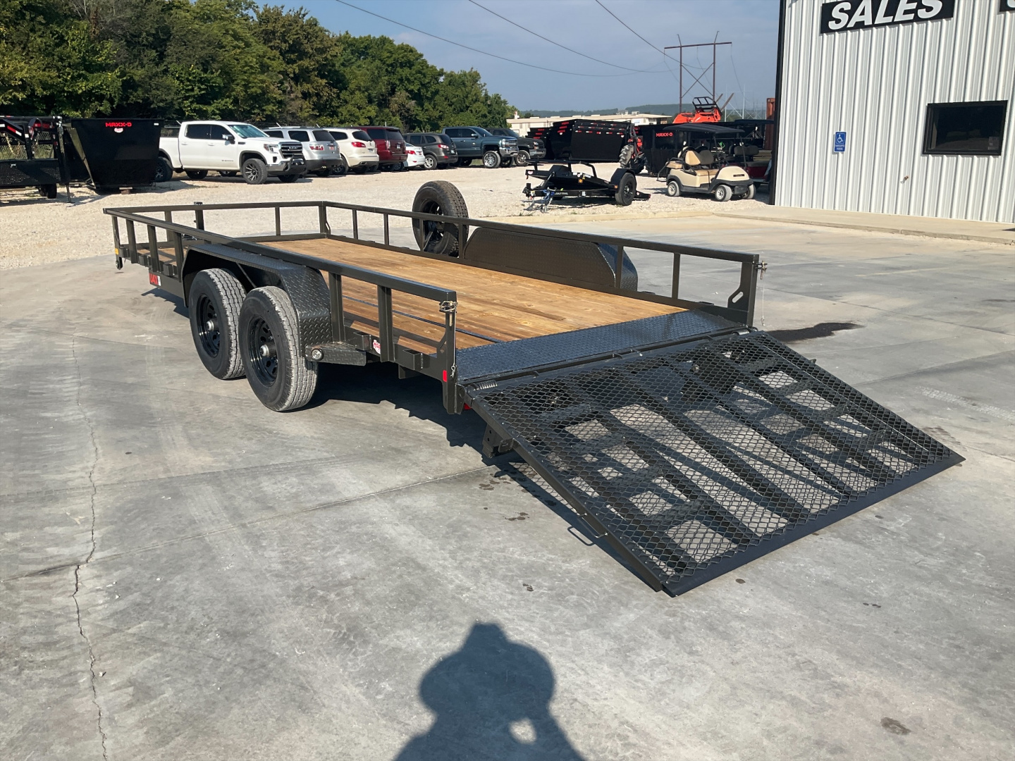 New 2026 83”x18’ MAXX-D Tandem Axle Utility – U4X
