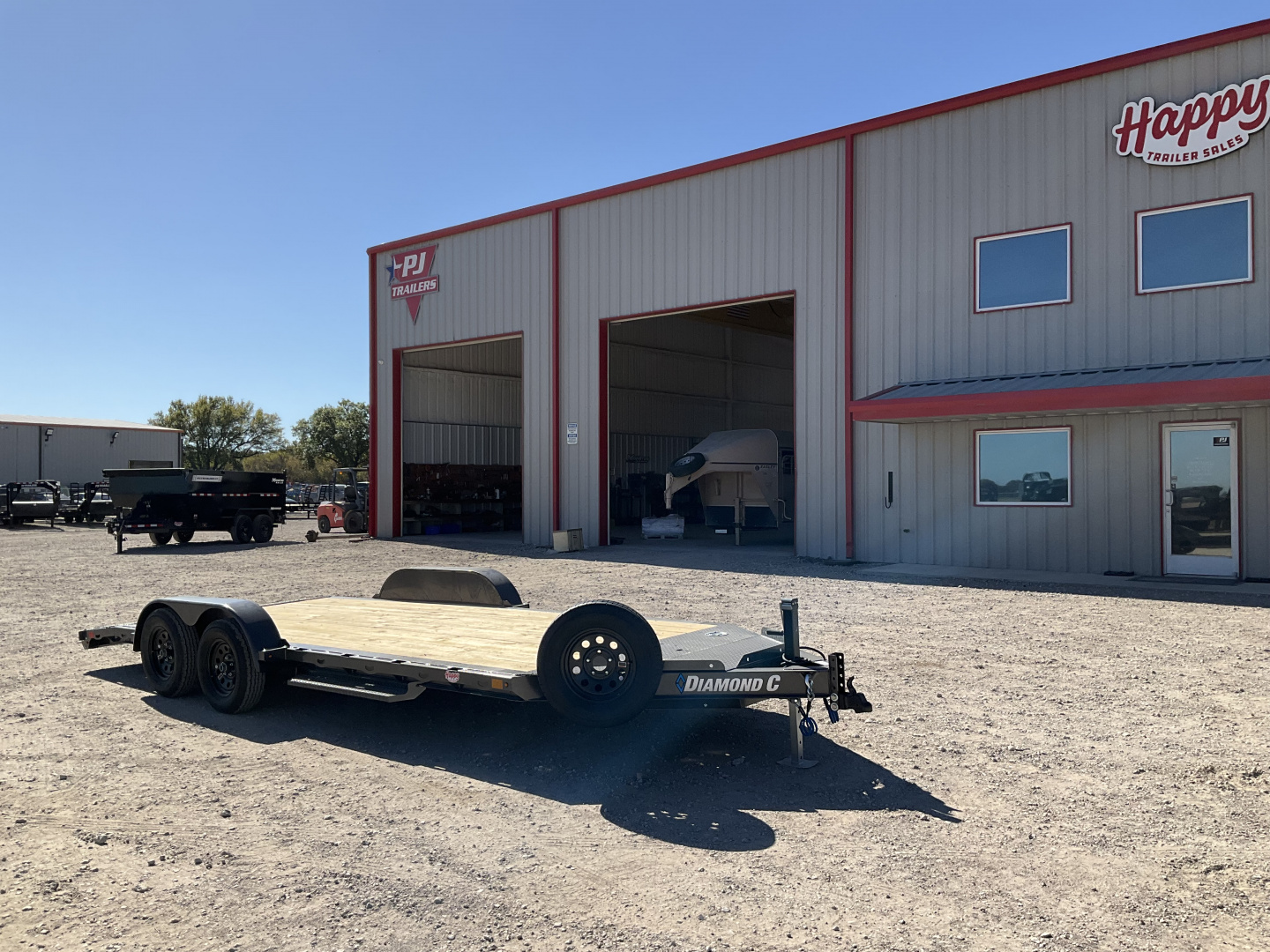 New 2026 Diamond C 83"x18' BP Single Car Hauler - GTF235