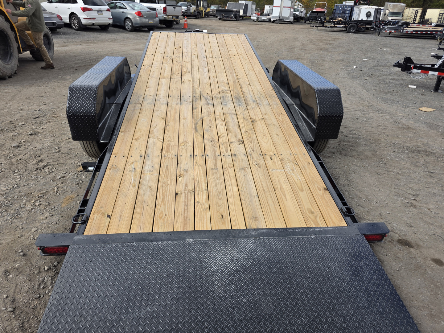 New 2026 Sure-Trac 7X18+4 14K SPLIT TILT Equipment Trailer