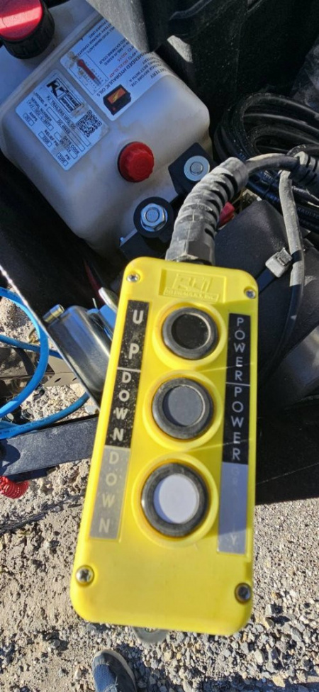 New 2026 PJ Trailers 83 in. x 14' Low Pro (DL) Dump Trailer