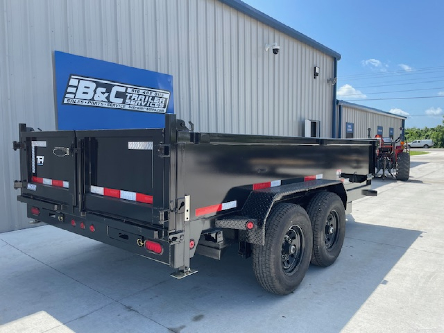 New 2026 TOP HAT 83X14 BUMPER PULL DUMP TRAILER (2) TANDEM 7000# AXLES,2' WALLS