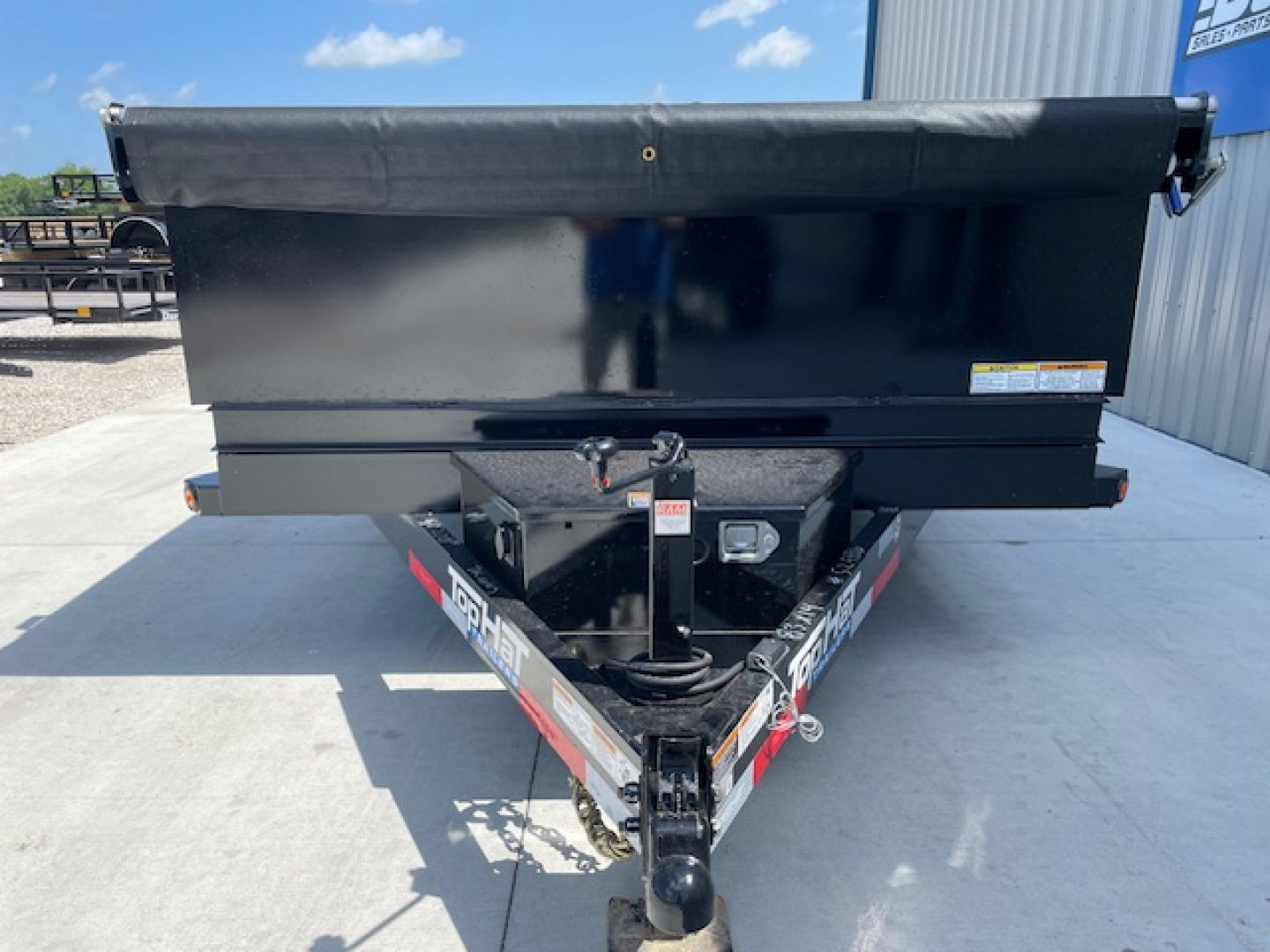 New 2026 TOP HAT 83X14 BUMPER PULL DUMP TRAILER (2) TANDEM 7000# AXLES,2' WALLS