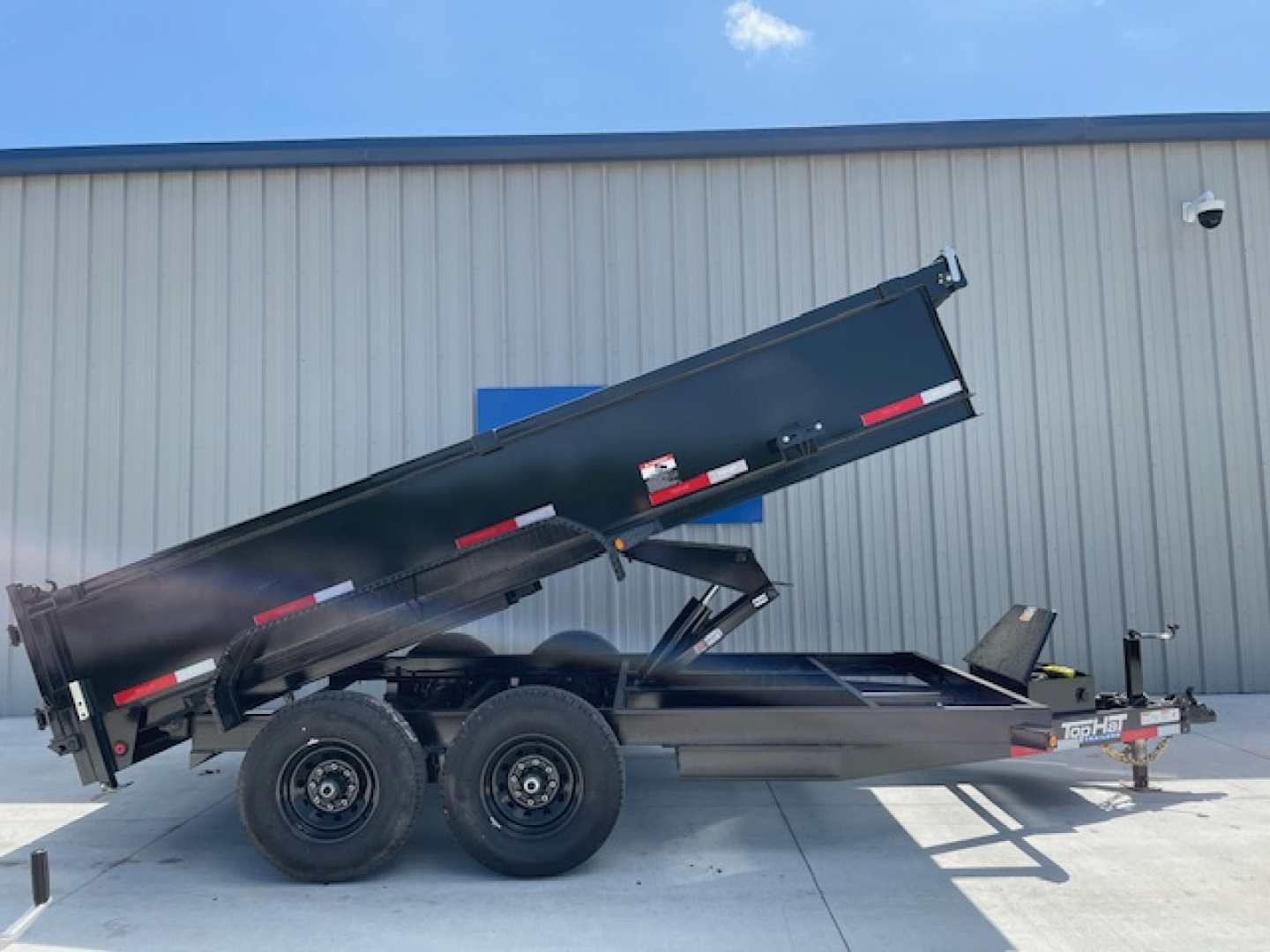 New 2026 TOP HAT 83X14 BUMPER PULL DUMP TRAILER (2) TANDEM 7000# AXLES,2' WALLS