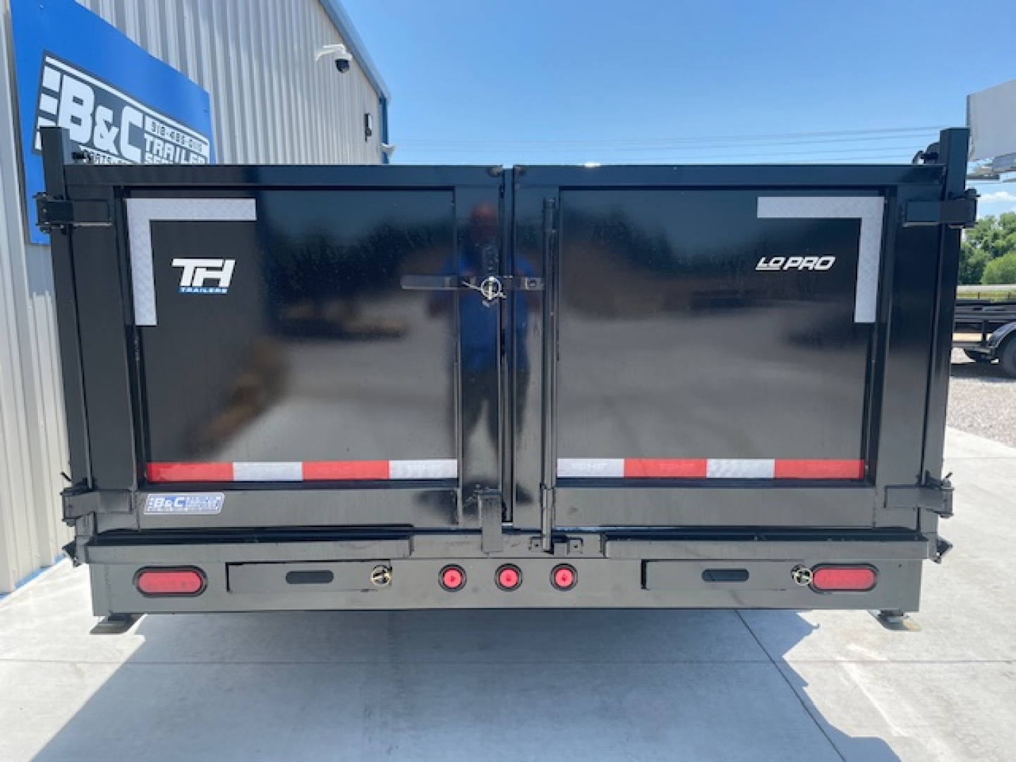 New 2026 TOP HAT 83X16 BUMPER PULL DUMP TRAILER, (2)7000#AXLES, GVWR 14000# 2' SIDE WALLS