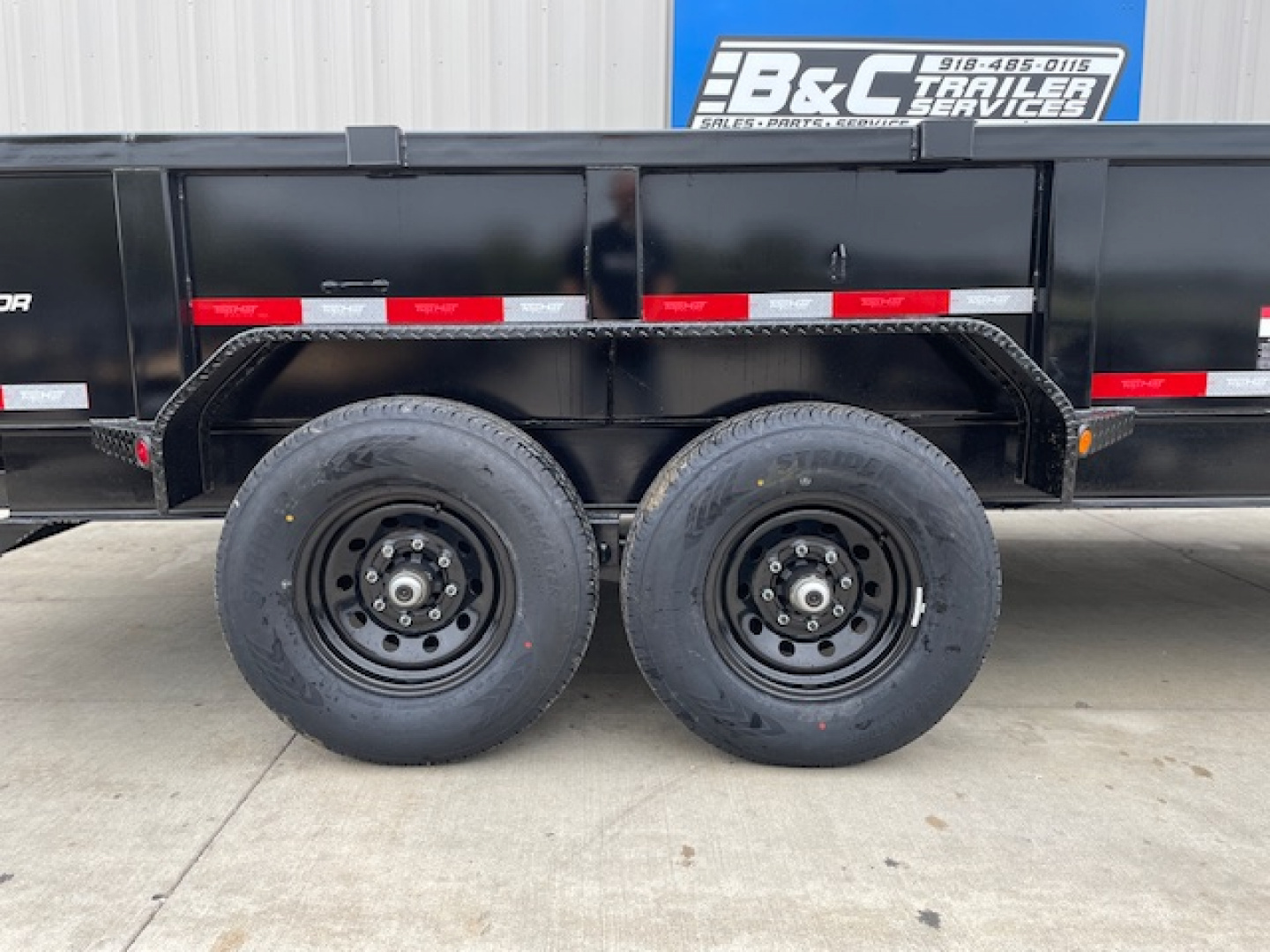 New 2026 TOP HAT 83X16 GOOSENECK DUMP TRAILER, (2) 7000lb AXLES, GVWR 14000lbs, 2' SIDE WALLS