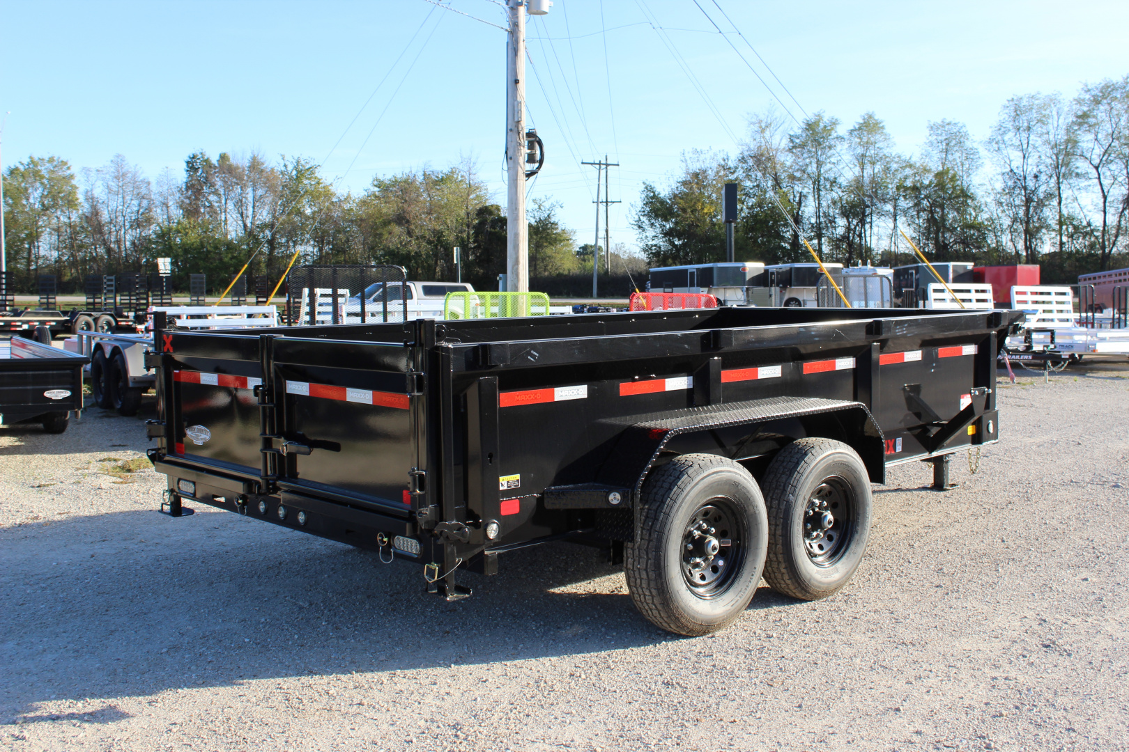 New 2026 MAXX-D DJX 14' BP Dump Trailer