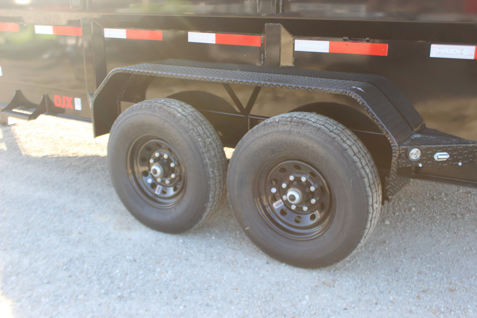 New 2026 MAXX-D DJX 14' BP Dump Trailer