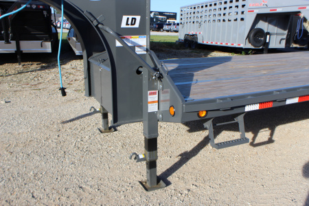 New 2026 PJ Trailers LD 26' Gooseneck Flatbed Trailer