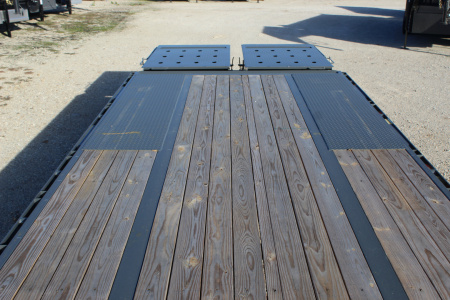 New 2026 PJ Trailers LD 26' Gooseneck Flatbed Trailer