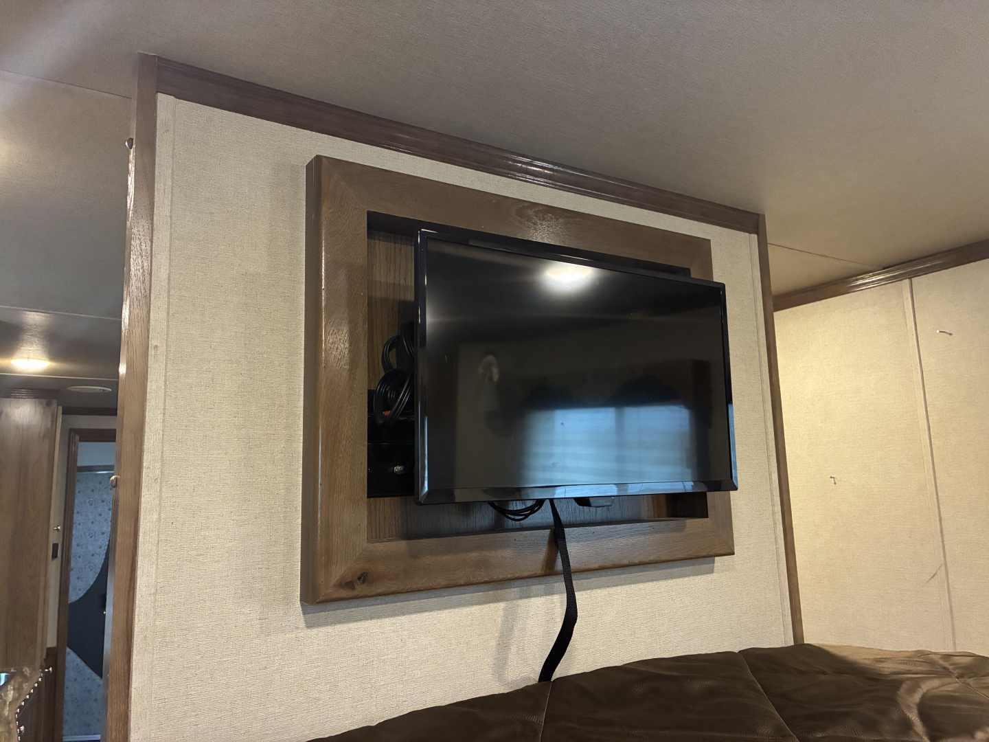 Used 2019 SMC Laramie 4H 15LQ Horse Trailer