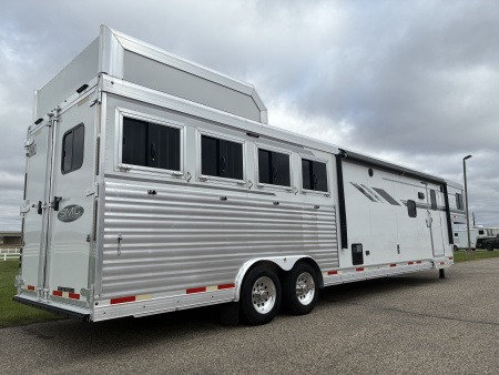 Used 2019 SMC Laramie 4H 15LQ Horse Trailer