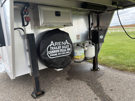 Used 2019 SMC Laramie 4H 15LQ Horse Trailer