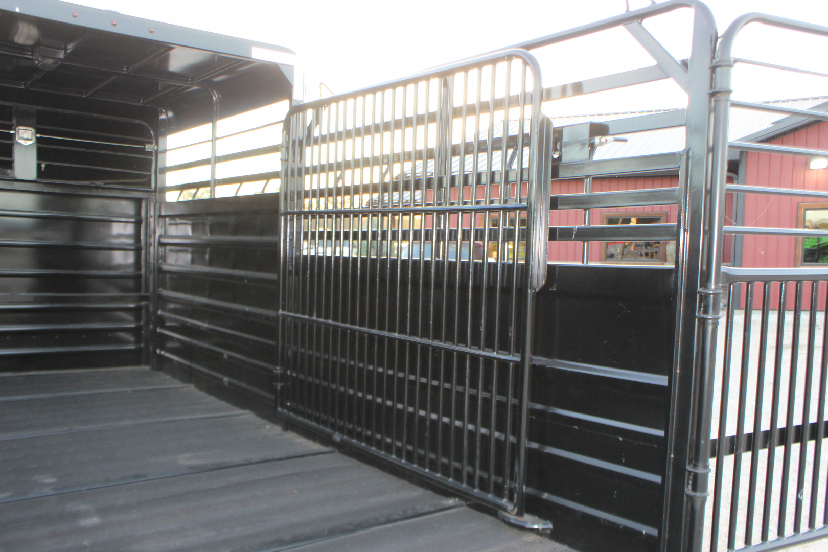 New 2025 GR Trailer 6.8 x 16 Gooseneck Half -Top Livestock