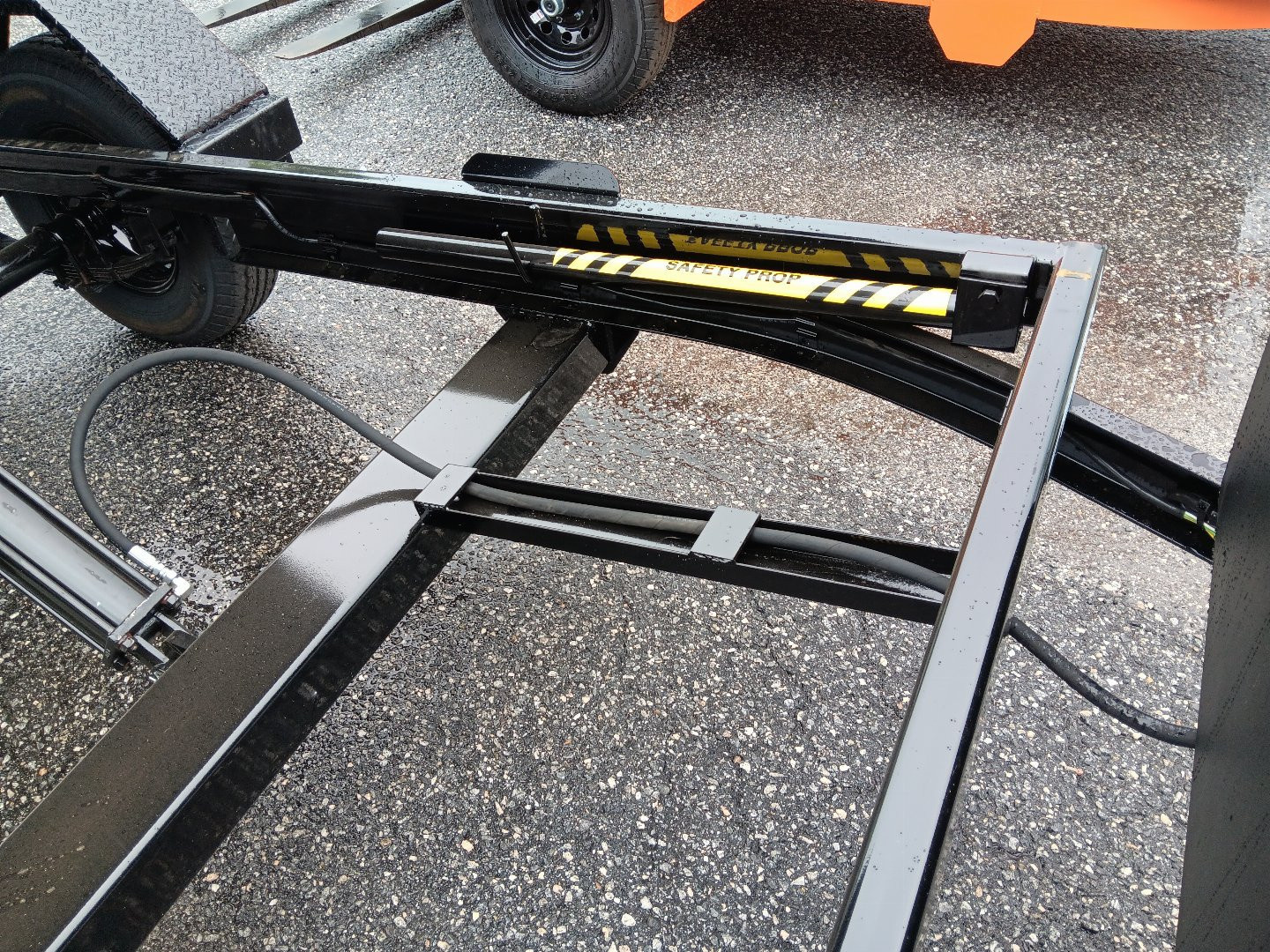 New 2025 Anderson Manufacturing 5X10SA 5K SINGLE RAM DUMP Trailer