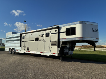 New 2026 Lakota Colt 11' LQ 16' Stock/Combo Horse Trailer