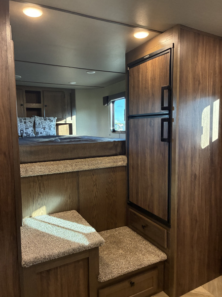 New 2026 Lakota Colt 11' LQ 16' Stock/Combo Horse Trailer