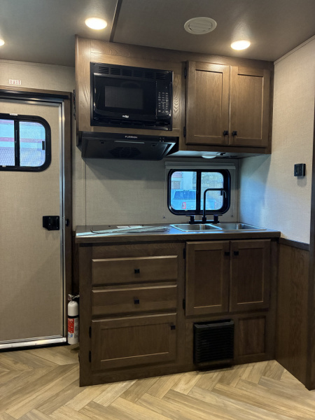 New 2026 Lakota Colt 11' LQ 16' Stock/Combo Horse Trailer