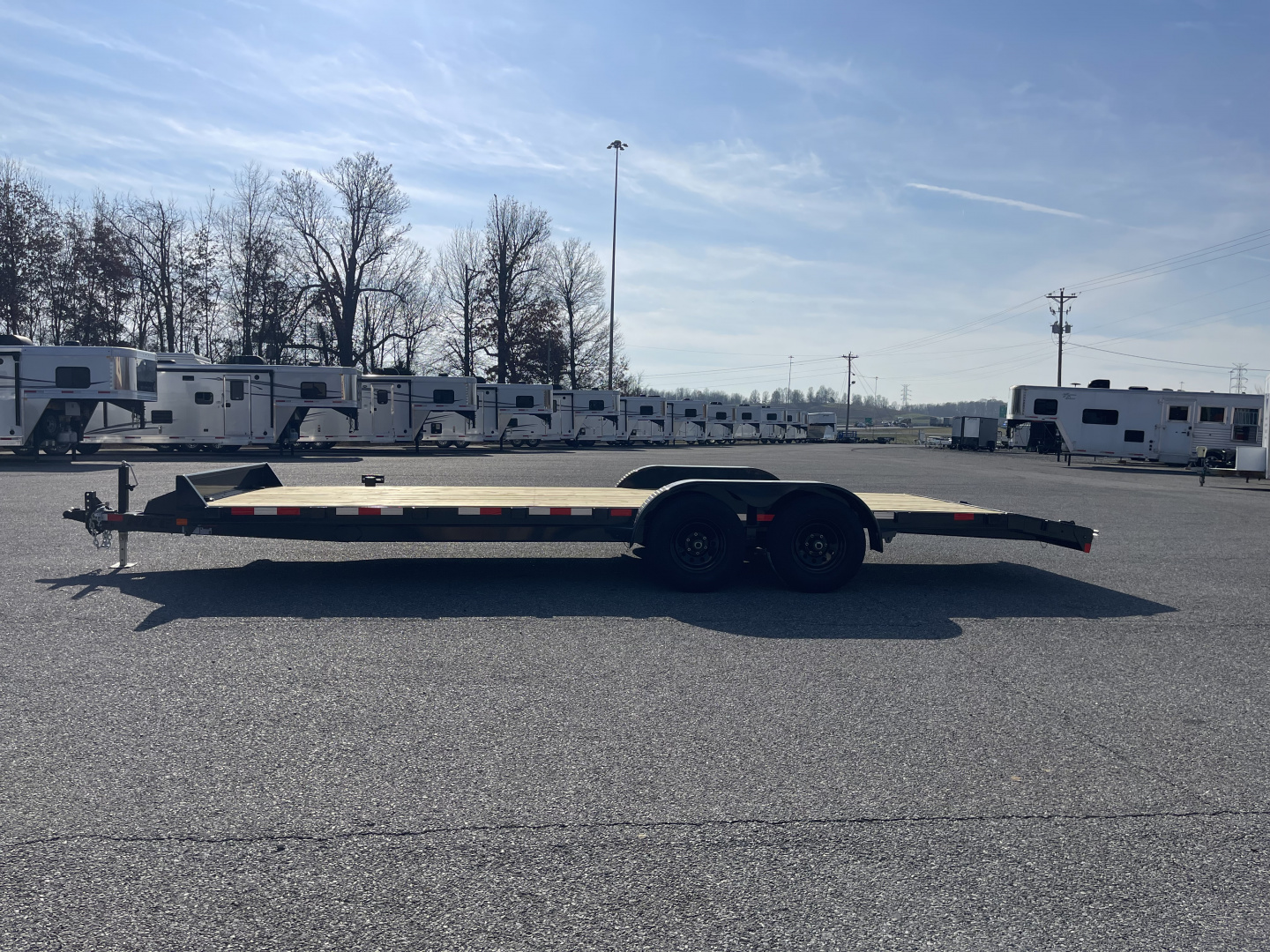 New 2025 RICE TRAILERS FMCMR8222- 22' CAR Car Hauler