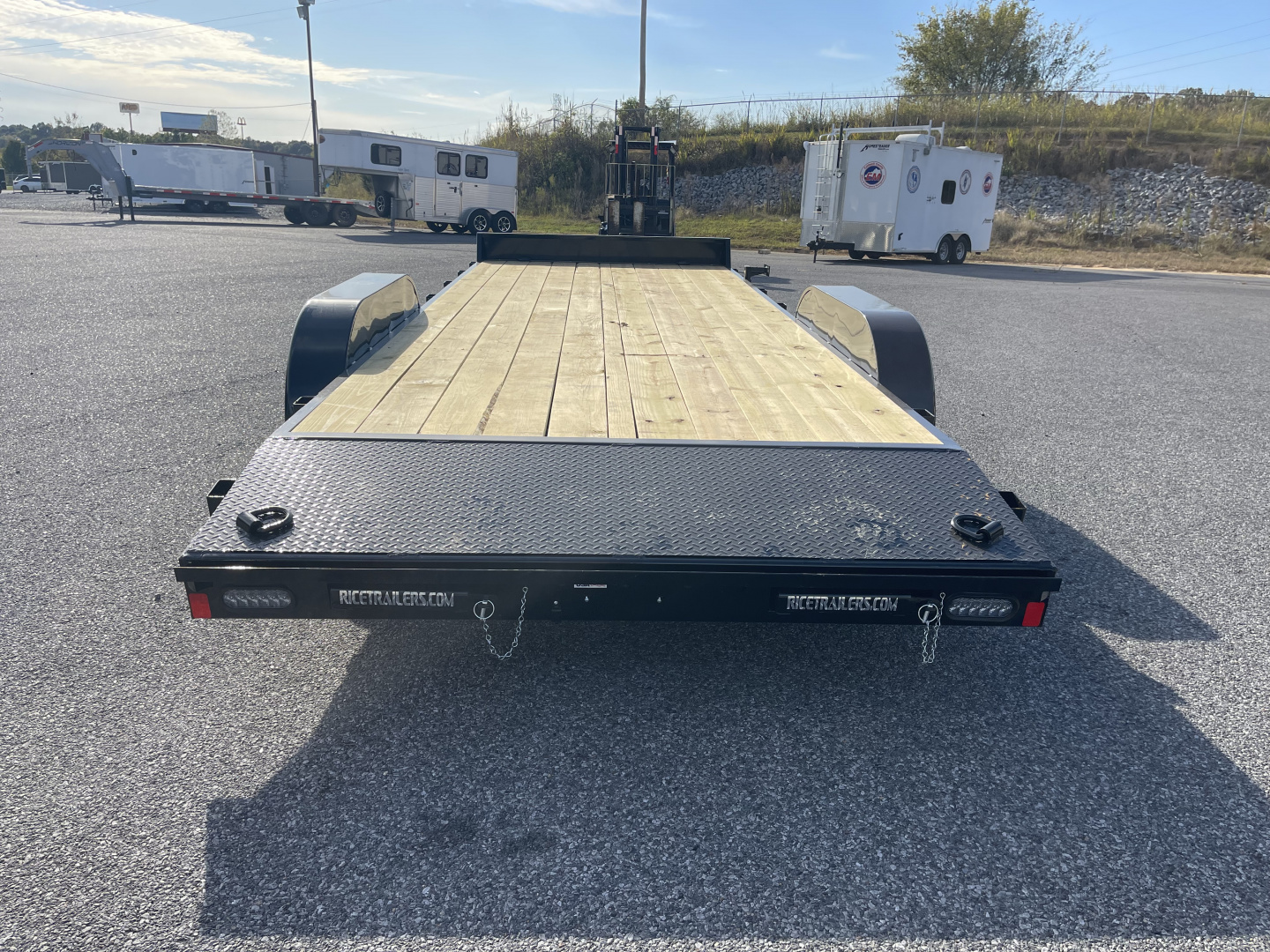 New 2026 Rice Trailers FMCMR8220- 20' CAR Car Hauler