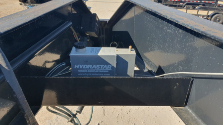 Used 2021 PJ 102''x40' GN Flatdeck w/ Monster Ramps