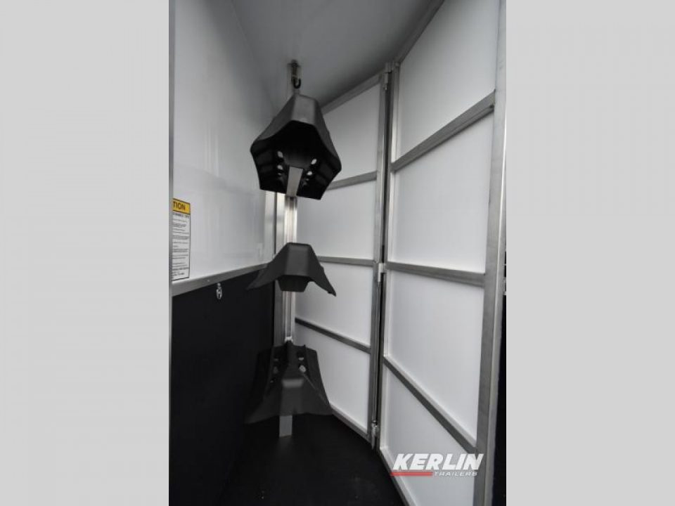 New 2027 Kiefer Manufacturing Kruiser 3 Horse BP Horse Trailer