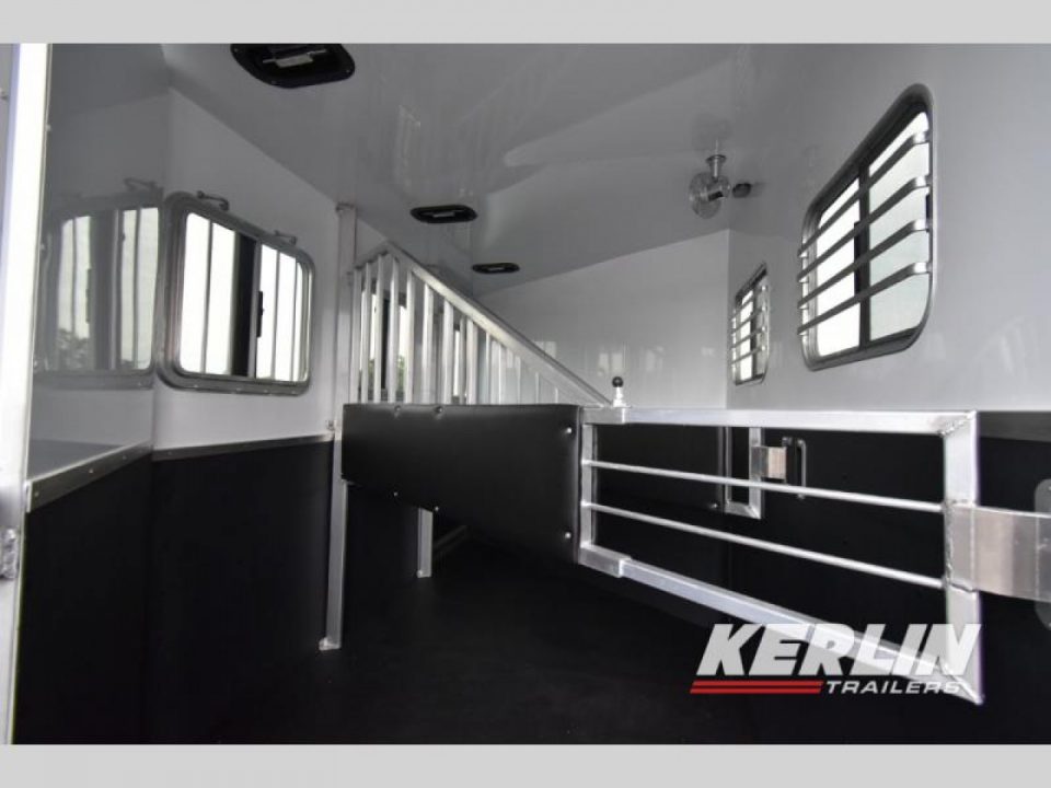 New 2027 Kiefer Manufacturing Kruiser 3 Horse BP Horse Trailer