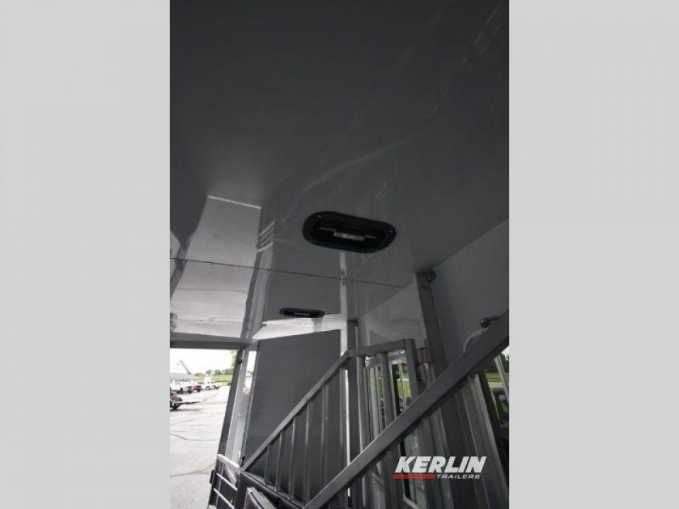 New 2027 Kiefer Manufacturing Kruiser 3 Horse BP Horse Trailer