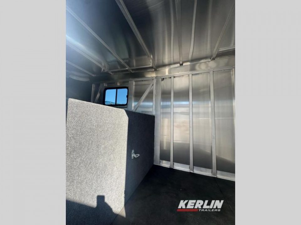 New 2027 Merhow Trailers Bronco 7300 Horse Trailer