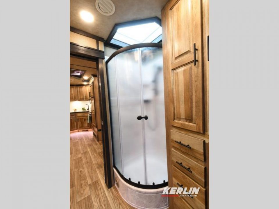 New 2025 Lakota Bighorn 8315 FK