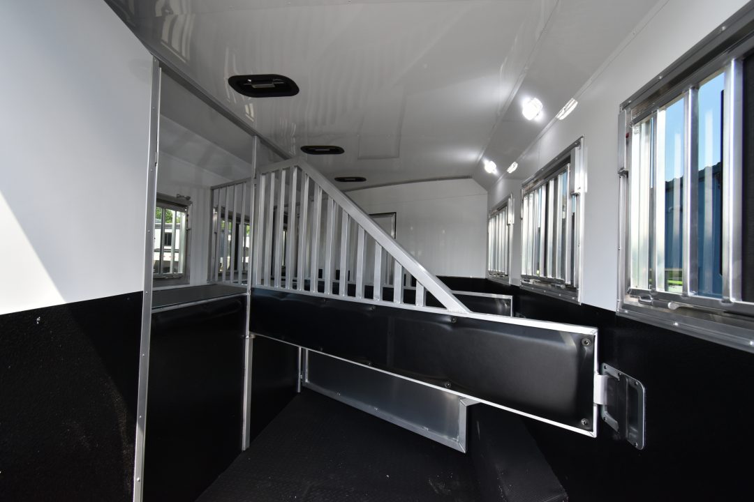 New 2027 Bison Trailers Silverado 8313B.S Horse Trailer