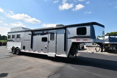 New 2027 Bison Trailers Silverado 8313B.S Horse Trailer