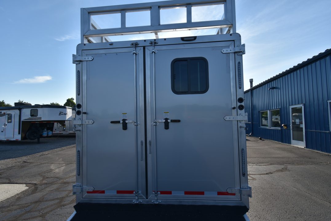 New 2027 Merhow Trailers Stampede 8312 Horse Trailer
