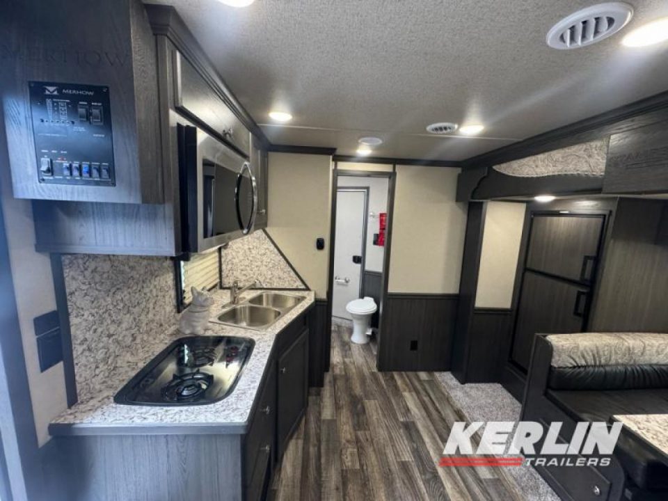New 2027 Merhow Trailers Stampede 8312 Horse Trailer