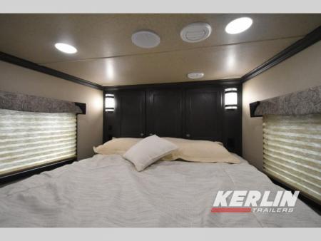New 2027 Merhow Trailers Stampede 8312 Horse Trailer