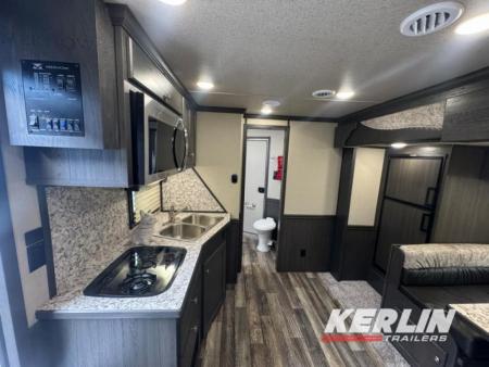 New 2027 Merhow Trailers Stampede 8312 Horse Trailer