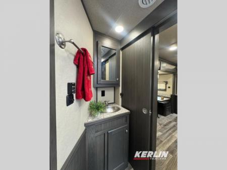 New 2027 Merhow Trailers Stampede 8312 Horse Trailer