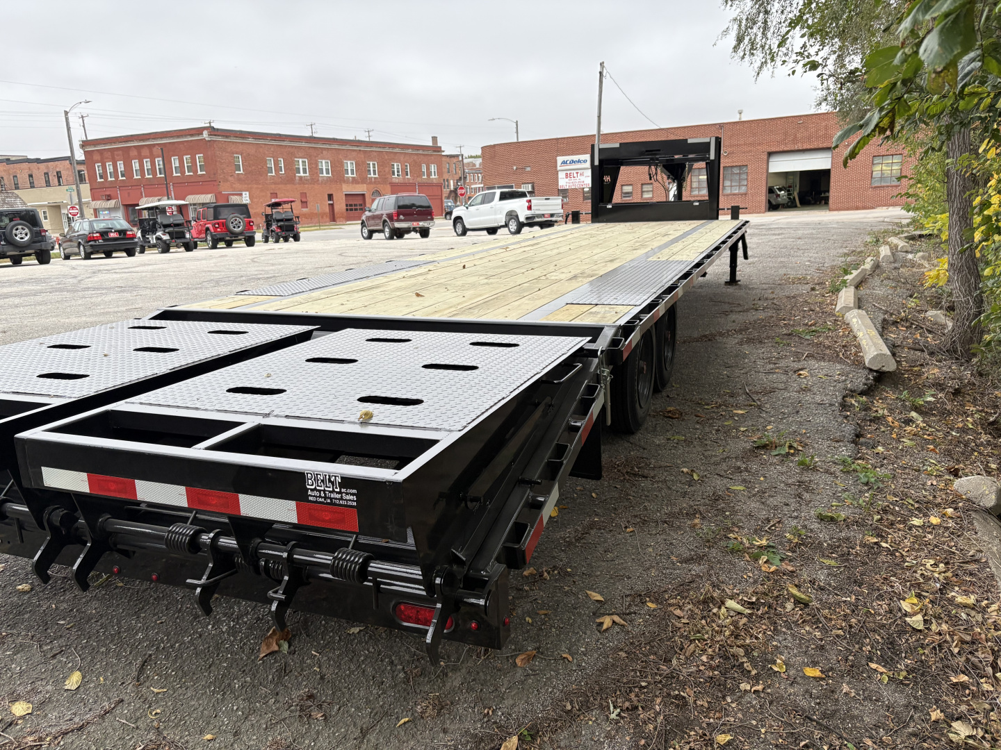 New 2025 H&H 102x25+5 GN 17.6k Deckover Trailer