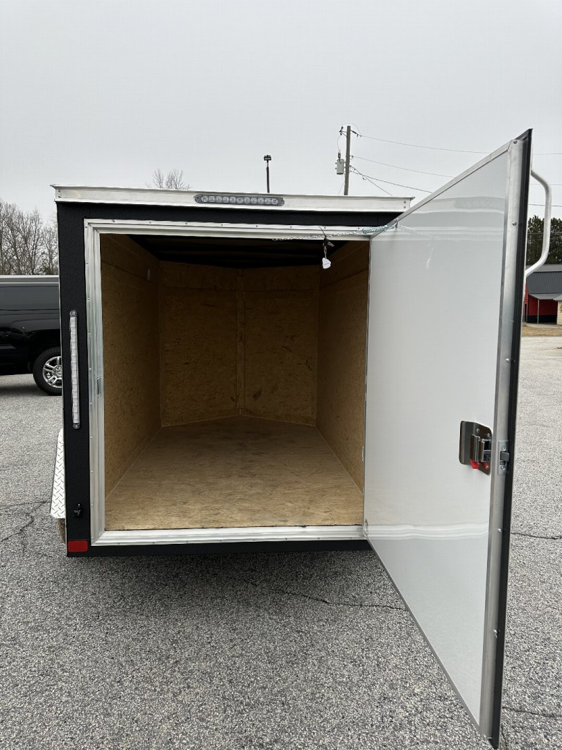 New 2026 COVERED WAGON 5X8 SINGLE AXLE ENCLOSED TRAILER