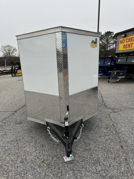 New 2026 COVERED WAGON 5X8 SINGLE AXLE ENCLOSED TRAILER