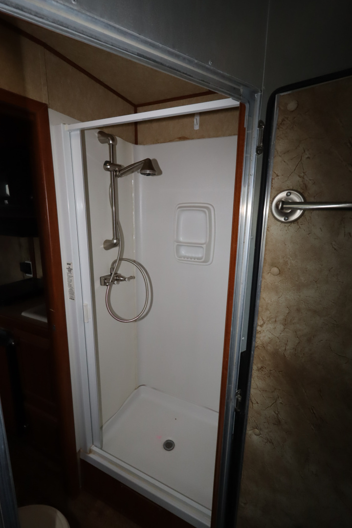 Used 2012 Sundowner 2 Horse LQ Horse Trailer