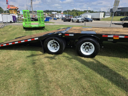 New 2026 Behnke BEHNKE 20 TON 20+12 HDT Equipment Trailer