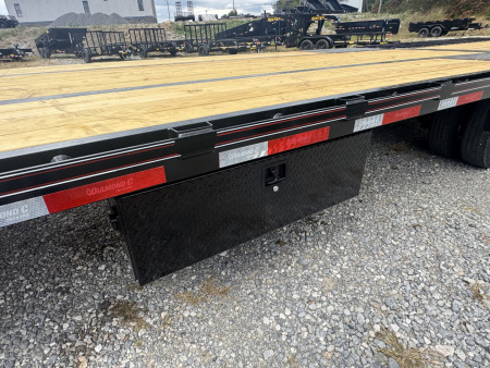 New 2026 Diamond C Trailers FMAX212 Flatbed Trailer, HYD DOVETAIL, HYD JACKS, ALUMINUM OUTER WHEELS