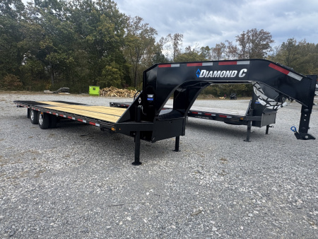 New 2026 Diamond C Trailers FMAX212 Flatbed Trailer, HYD DOVETAIL, HYD JACKS, ALUMINUM OUTER WHEELS