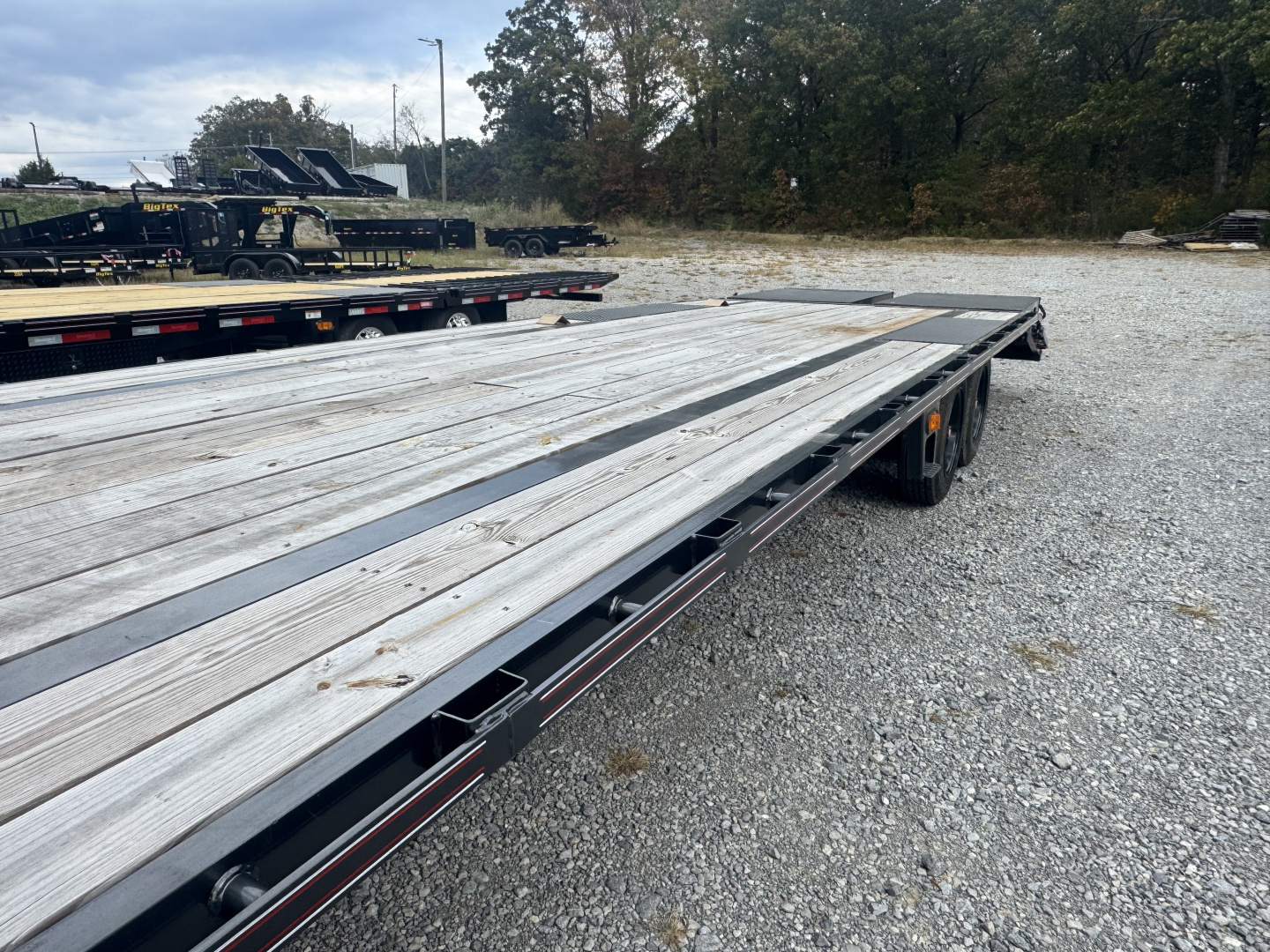 New 2025 Diamond C FMAX208 GOOSENECK TRAILER 25+5 MAX RAMPS 18K G.V.W.R.