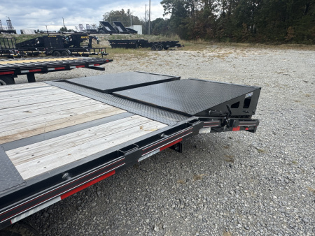 New 2025 Diamond C FMAX208 GOOSENECK TRAILER 25+5 MAX RAMPS 18K G.V.W.R.
