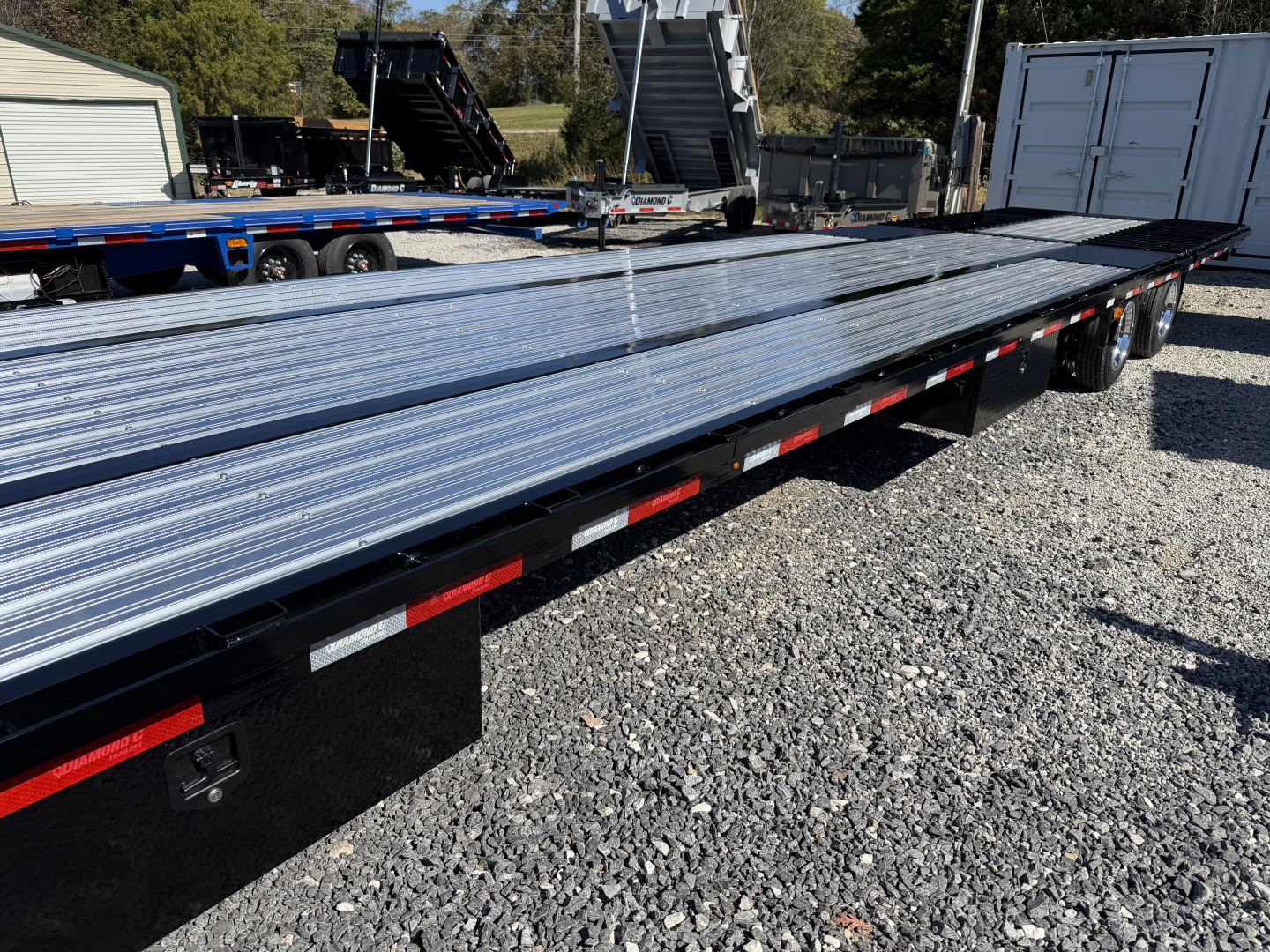 New 2026 Diamond C FMAX212 GOOSENECK TRAILER PACESETTER EDITION HYDRO DOVE & JACKS ALUMINUM FLOOR AND OUTER RIMS DISC BRAKES