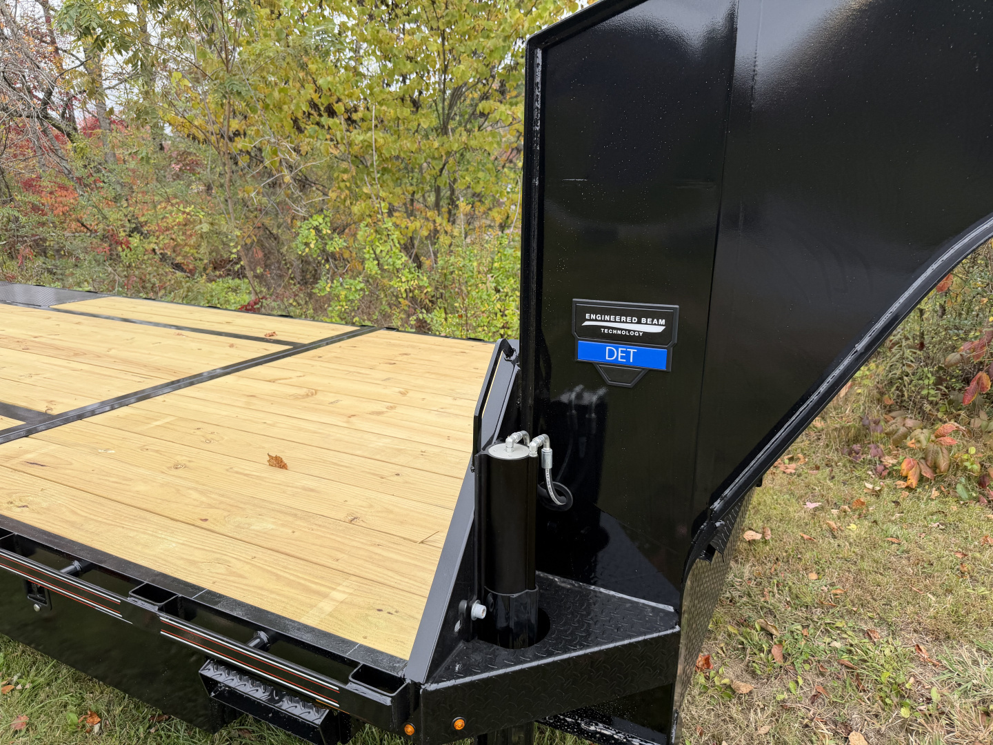 New 2026 Diamond C DET210 DECK OVER TILT TRAILER 20’ TILT 6’ STATIONARY 23K G.V.W.R.